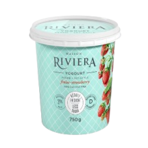Riviera Strawberry yogurt 2.5%